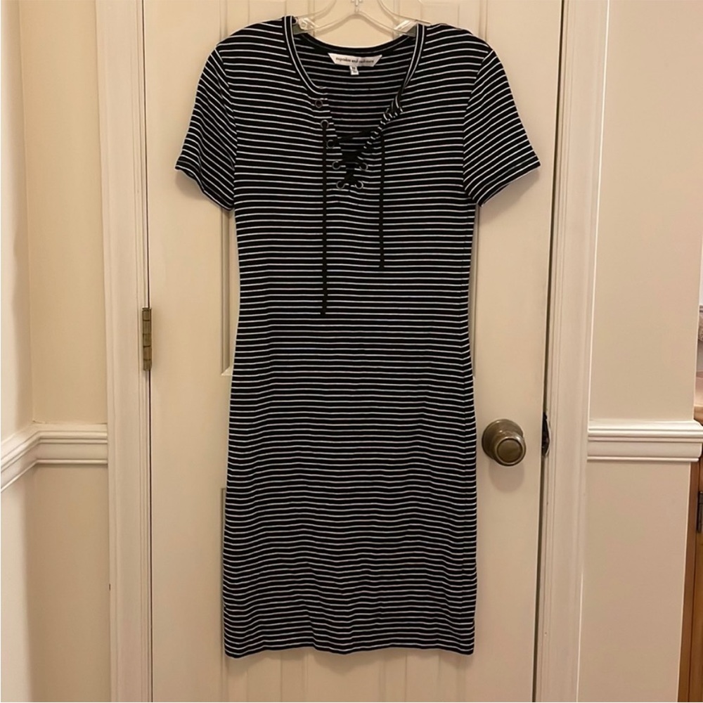 Cupcakes and Cashmere Black Lace Up Striped Dress Size XS EUC